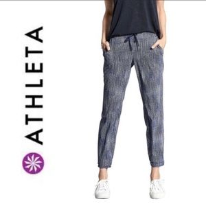 Athleta Midtown Ankle Pants Blue and White Size 2